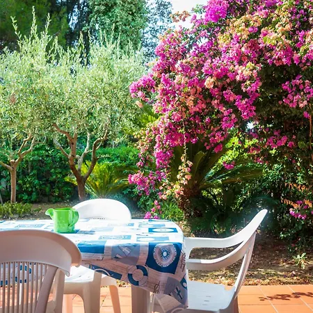 Appartement Lacona Con Giardino *